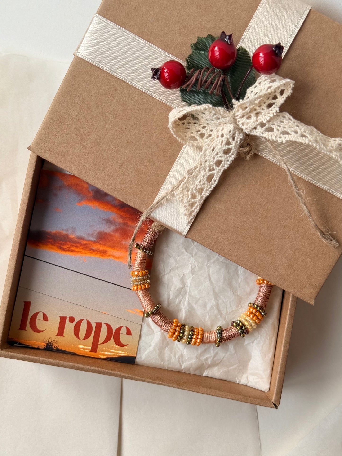 Christmas pack Le Rope Bracelet perfect for gift giving for Christmas season 2026 and New Year 2026