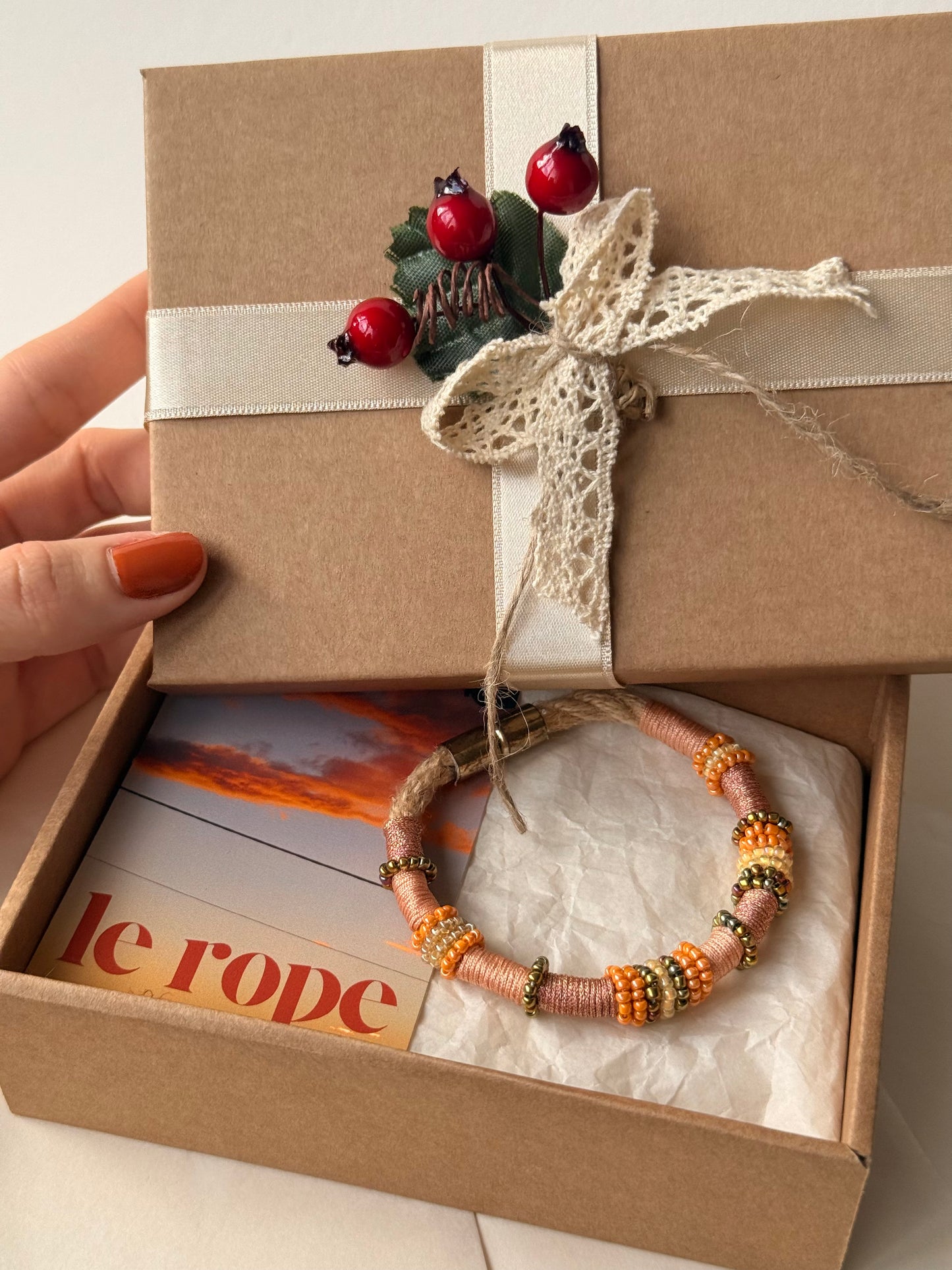 Christmas pack Le Rope Bracelet perfect for gift giving for Christmas season 2026 and New Year 2026