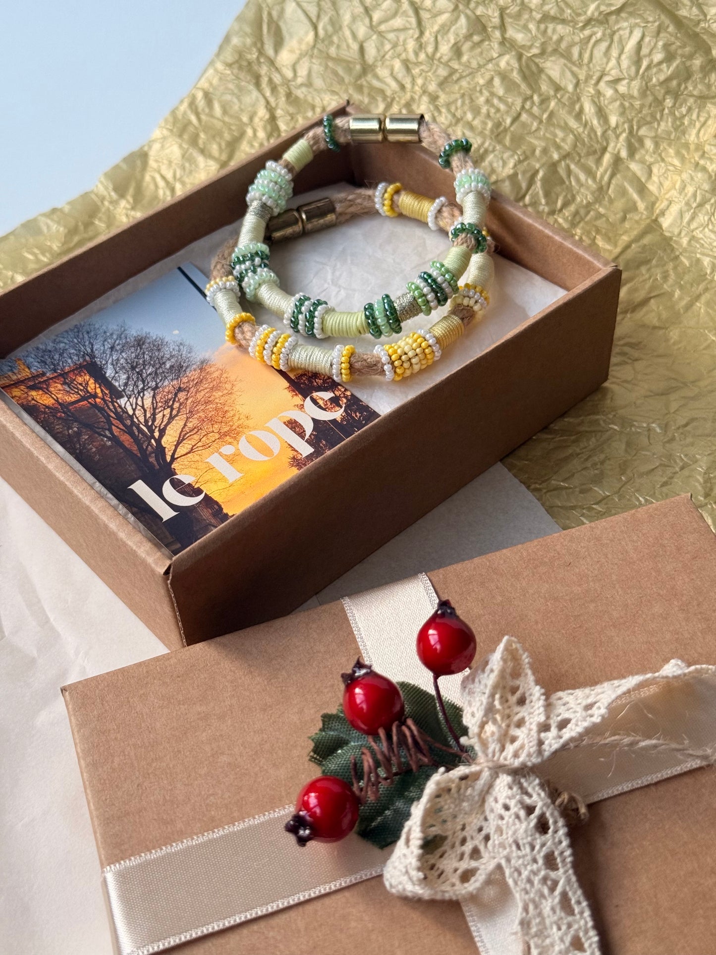 Christmas set of two Le Rope Bracelets perfect for gift giving for Christmas season 2026 and New Year 2026