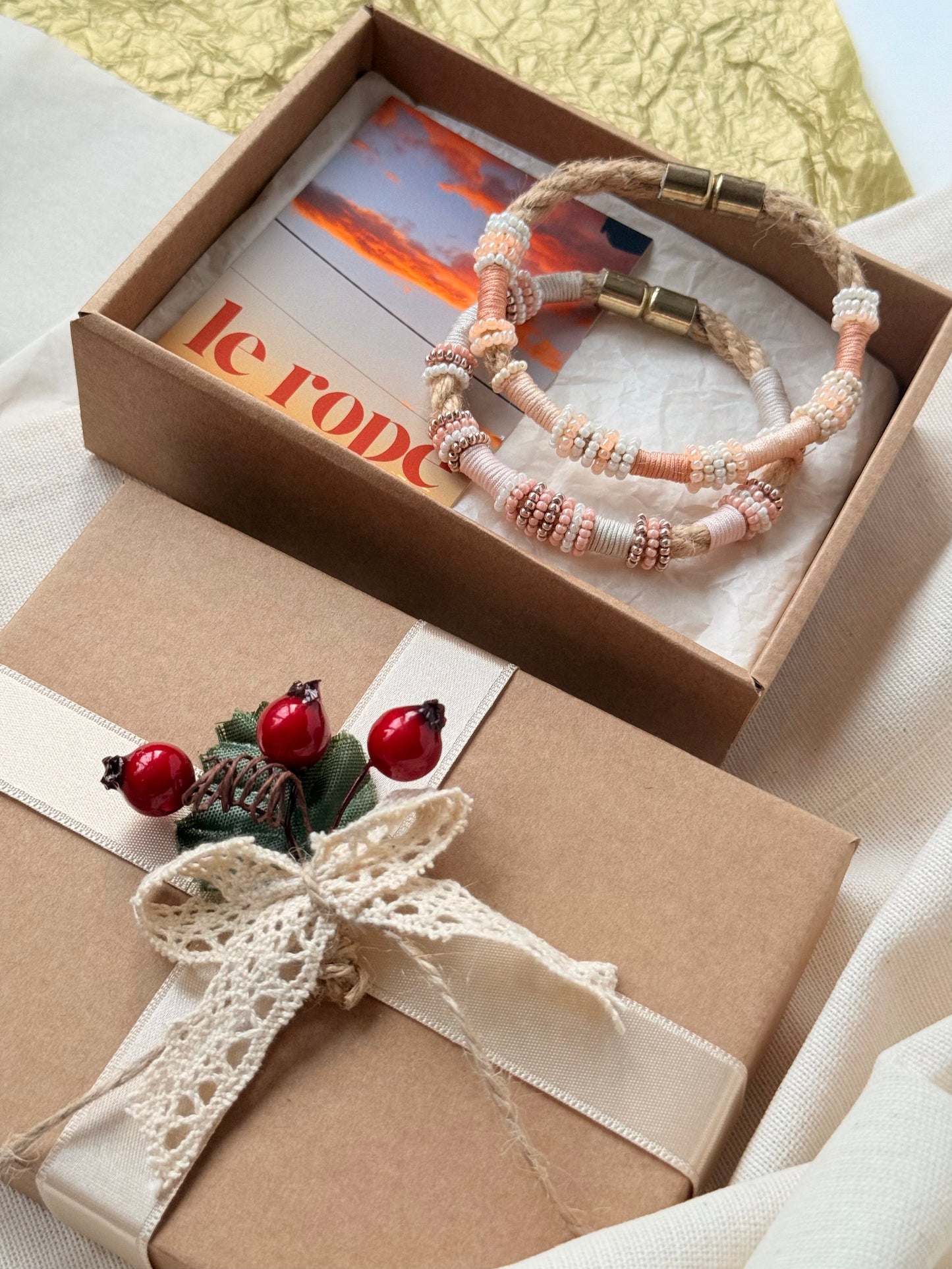 Christmas set of two Le Rope Bracelets perfect for gift giving for Christmas season 2026 and New Year 2026