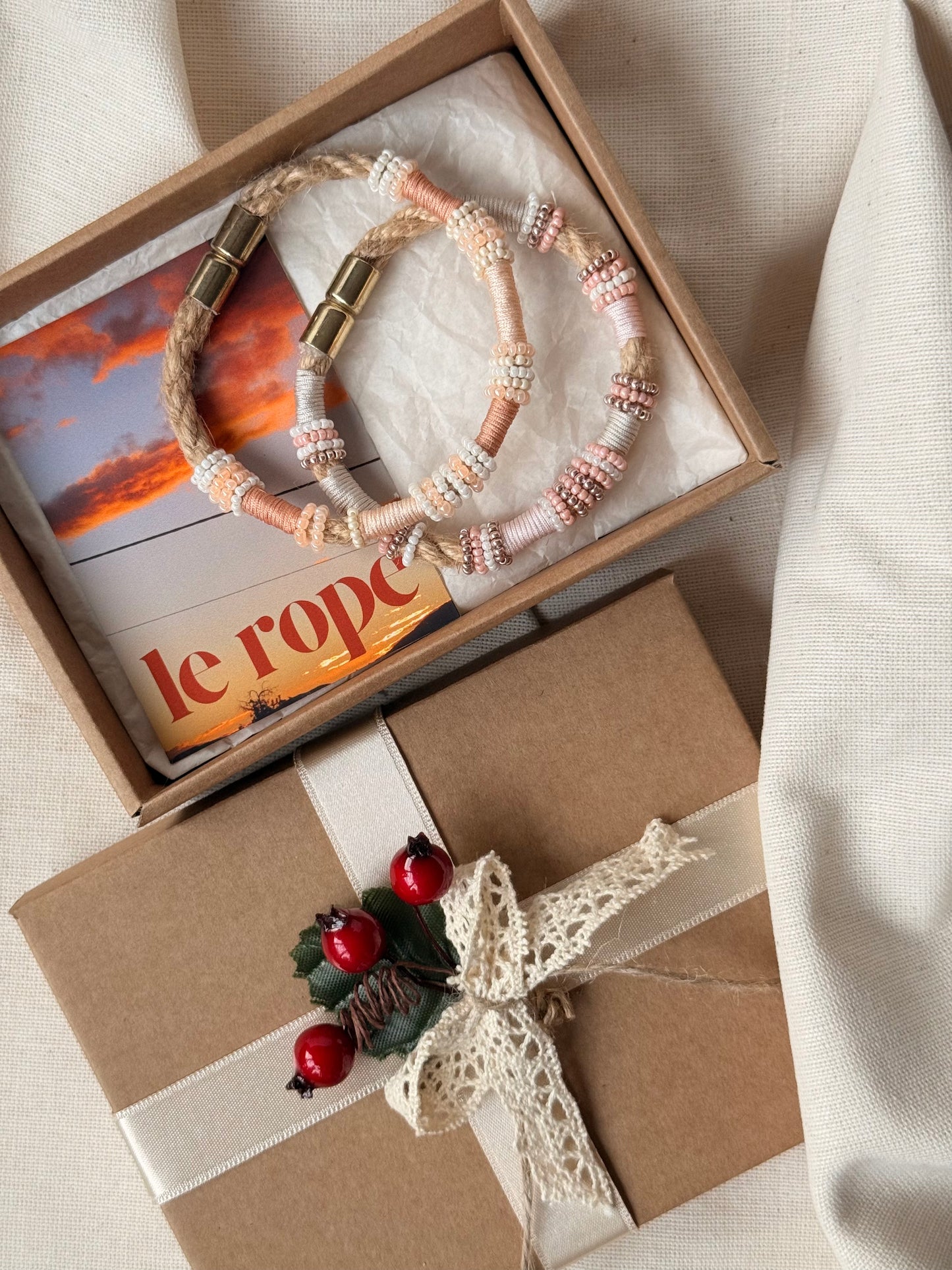 Christmas set of two Le Rope Bracelets perfect for gift giving for Christmas season 2026 and New Year 2026